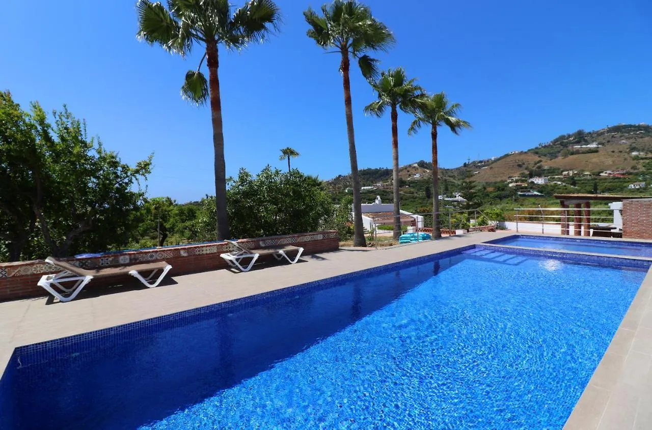 Villa El Crucero With Pool And Jacuzzi Spainsunrentals 1035 Nerja