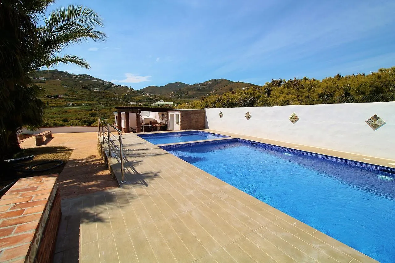 Villa El Crucero With Pool And Jacuzzi Spainsunrentals 1035 Nerja