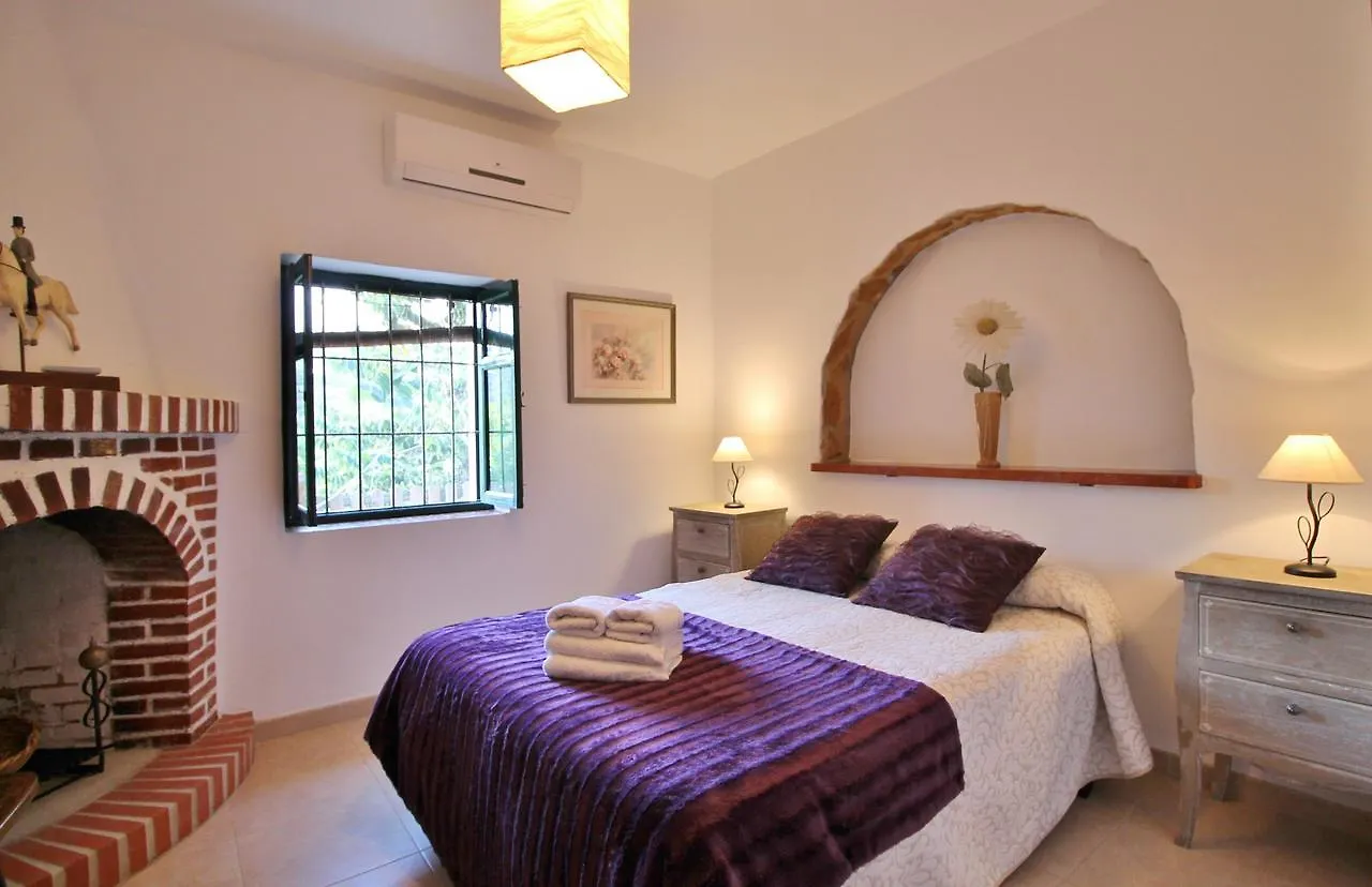 Villa El Crucero With Pool And Jacuzzi Spainsunrentals 1035 Nerja 0*,  Spain